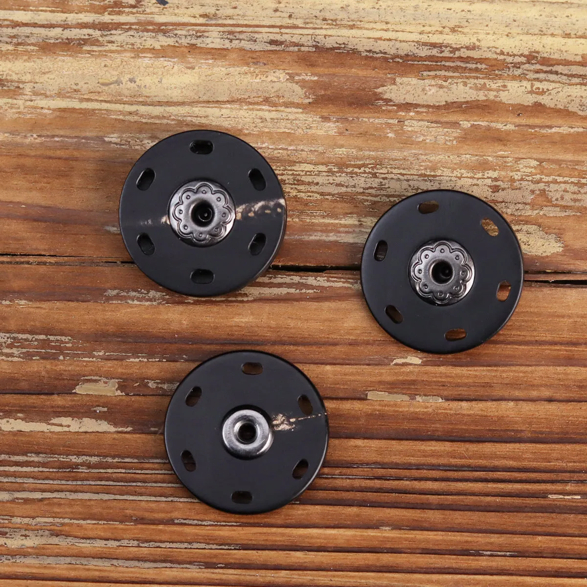 24-40L High-End Natural Black Genuine Horn Snap Buttons 3pcs