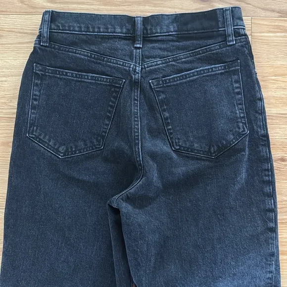 Abercrombie &amp; Fitch Womens The 90's Straight Ultra High Rise Jeans 28 Black