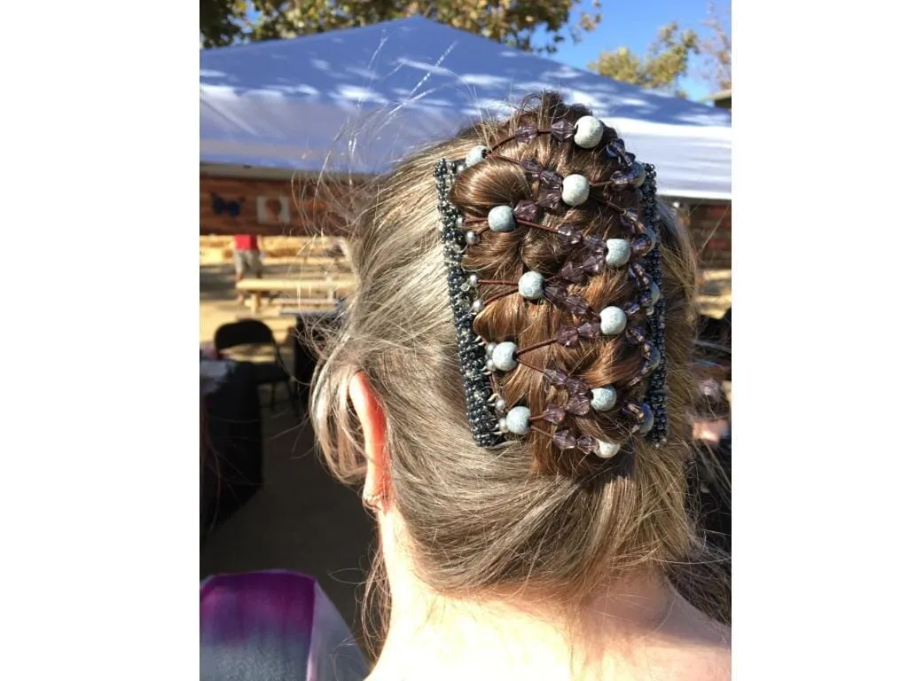 African Butterfly Wire Hair Clip - 11 Tong 370