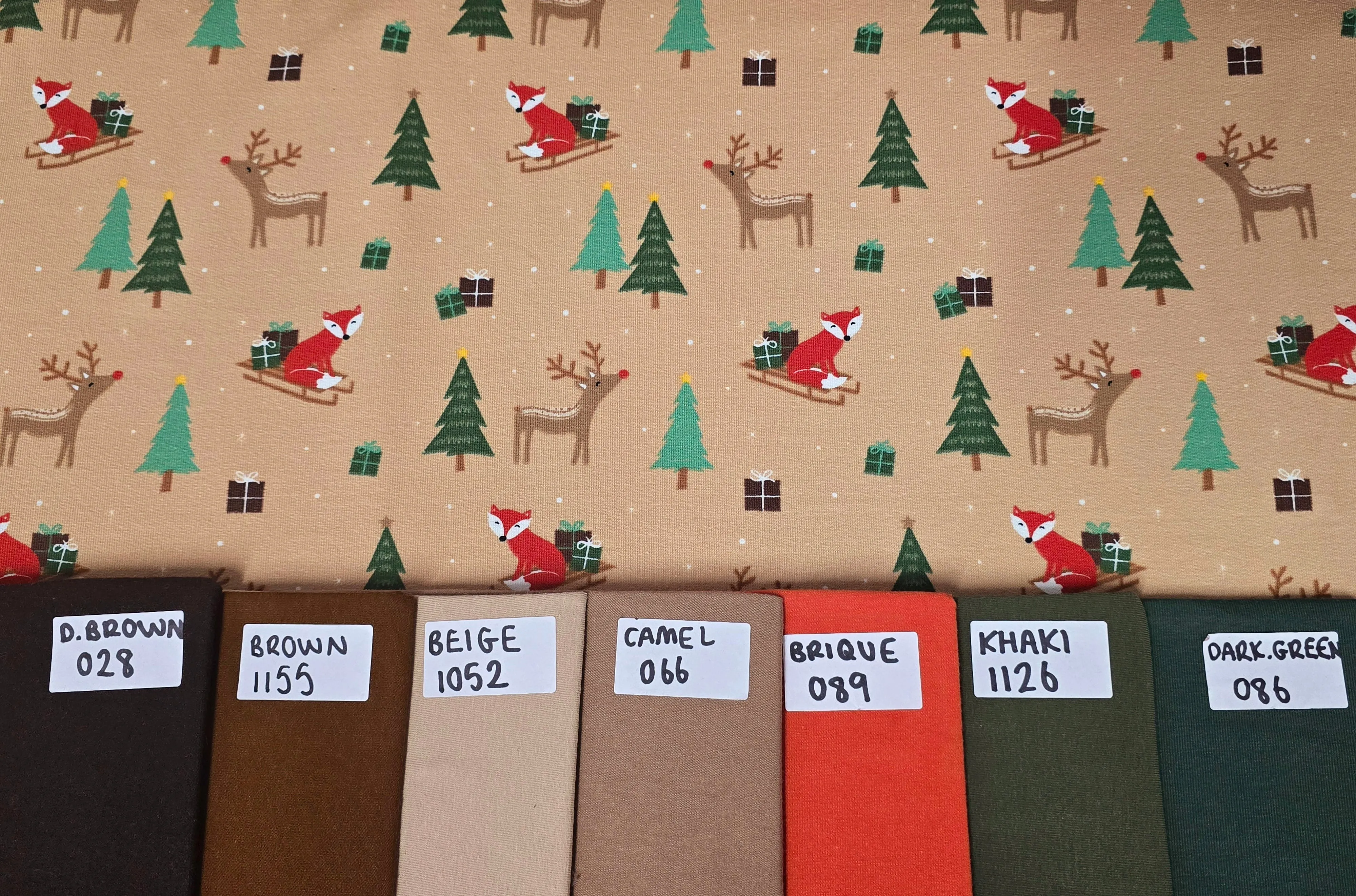 BEIGE FOXES CHRISTMAS BRUSHED FRENCH TERRY PER METRE SALE