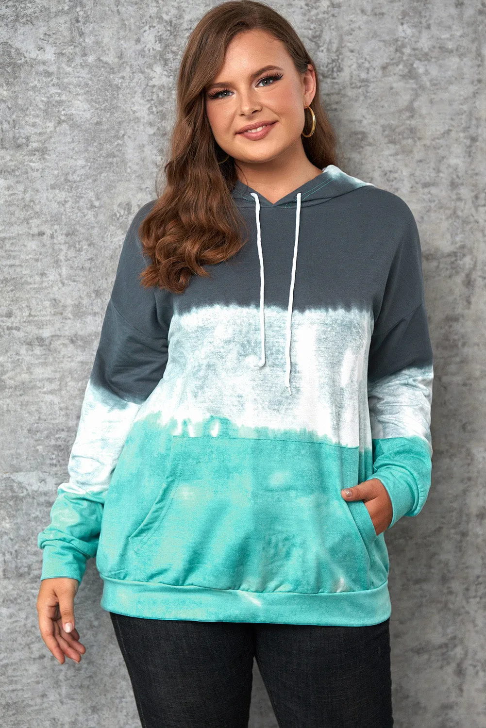 Blue Gradient Colorblock Pullover Plus Size Hoodie