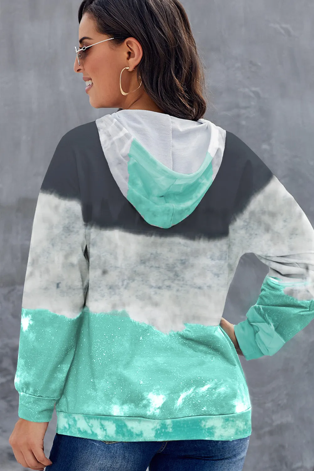 Blue Gradient Colorblock Pullover Plus Size Hoodie