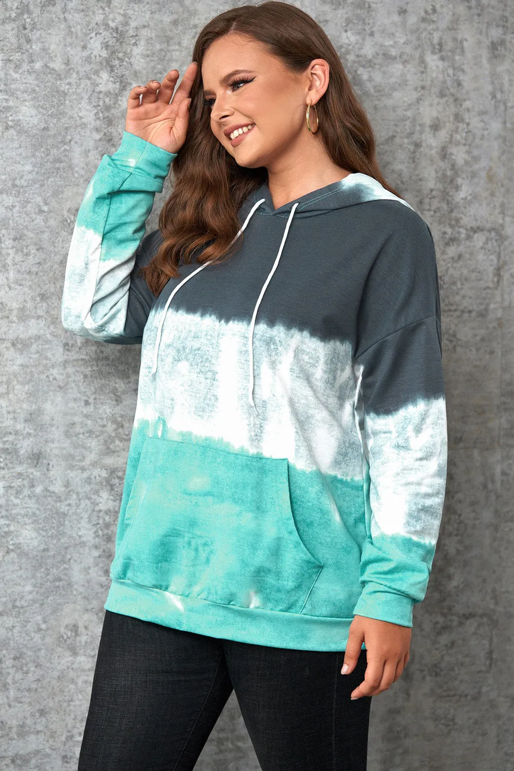 Blue Gradient Colorblock Pullover Plus Size Hoodie