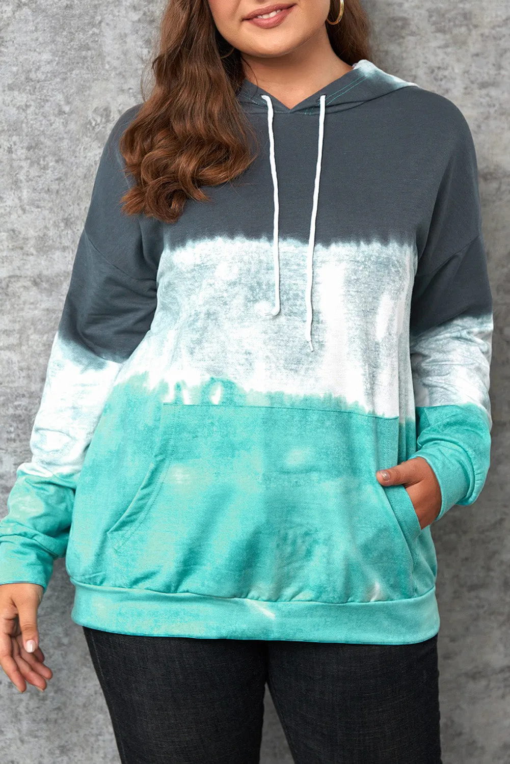 Blue Gradient Colorblock Pullover Plus Size Hoodie
