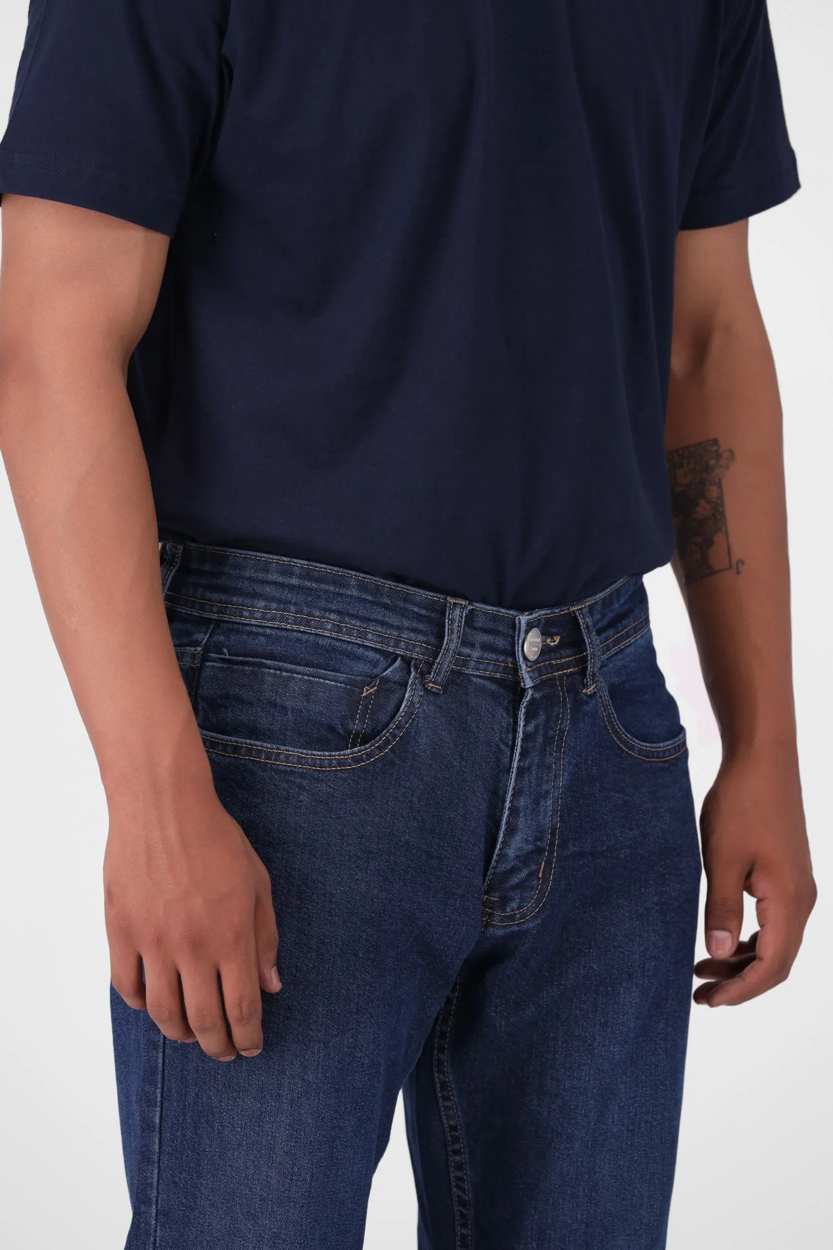 BLUE STRAIGHT FIT JEANS