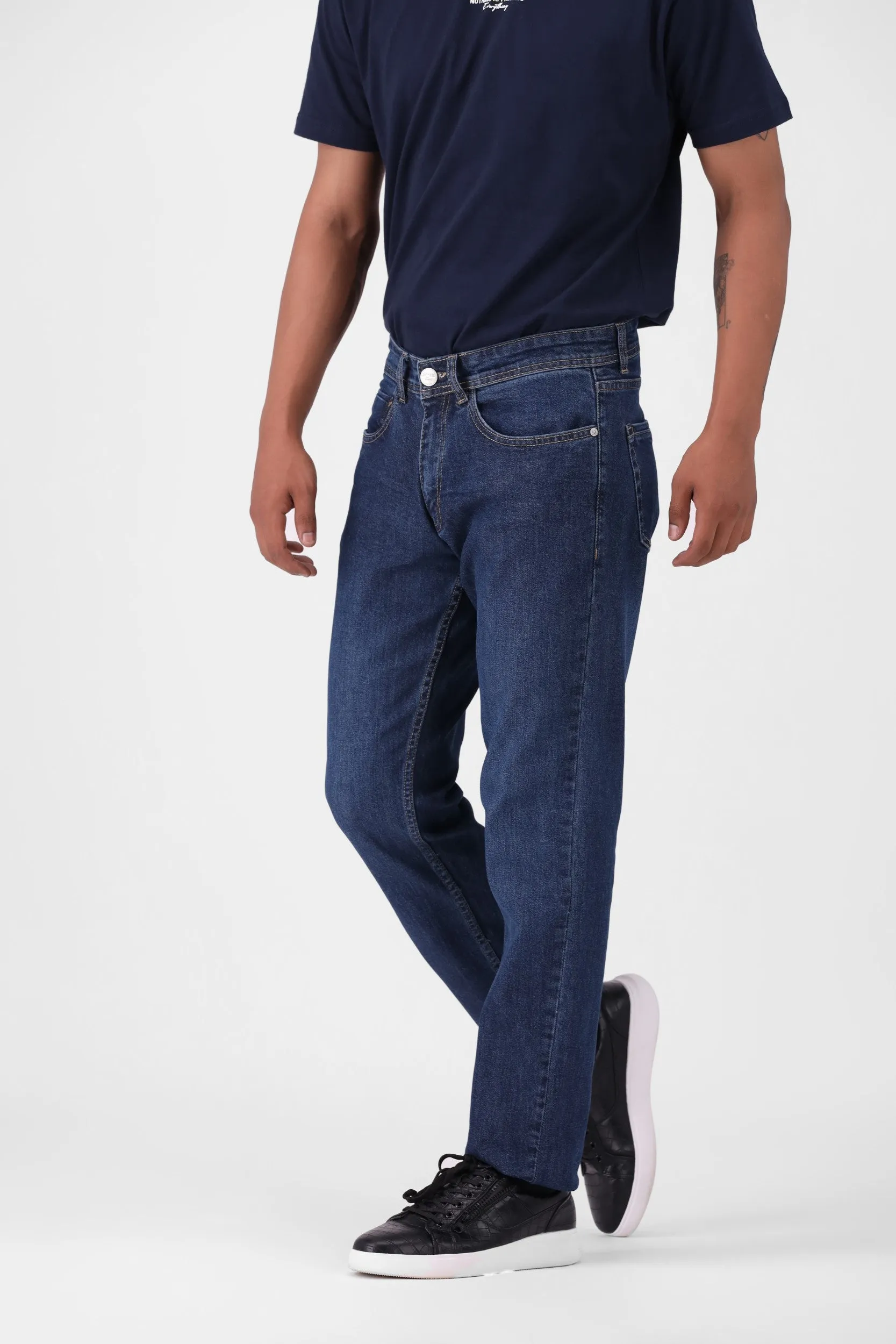 BLUE STRAIGHT FIT JEANS