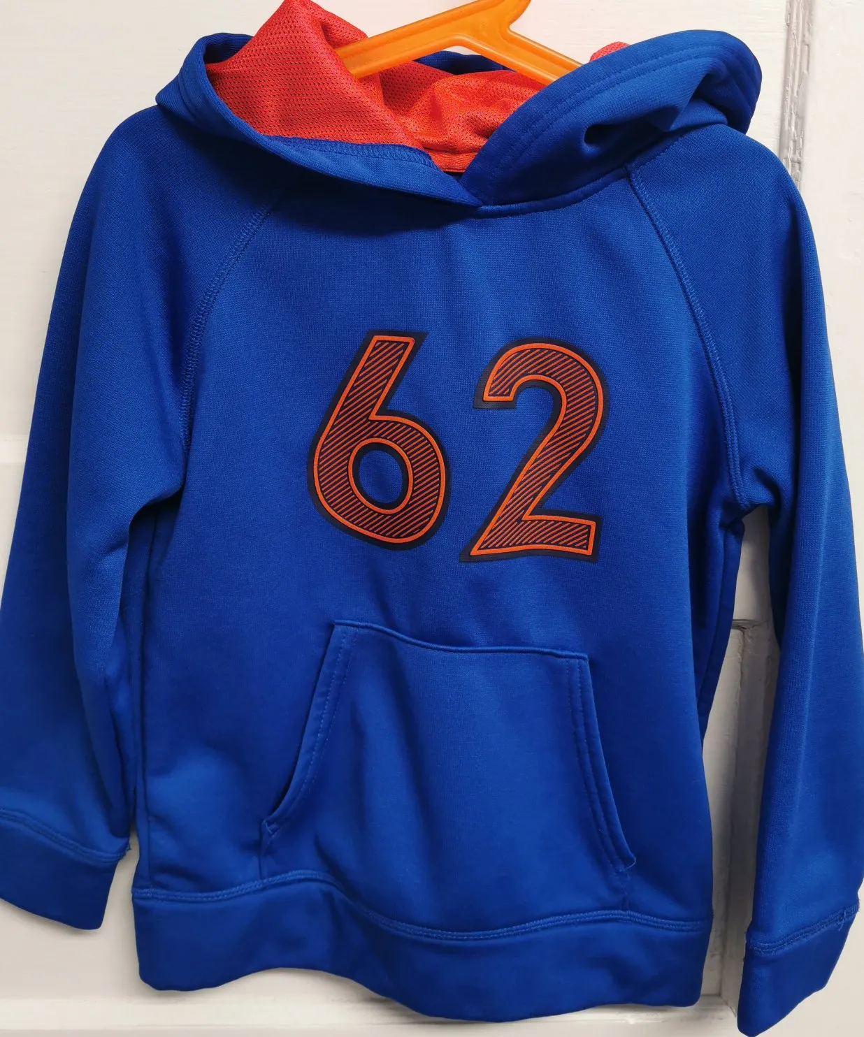 BOY SIZE 6 YEARS - ATHLETIC WORKS, Pullover Hoodie EUC B35