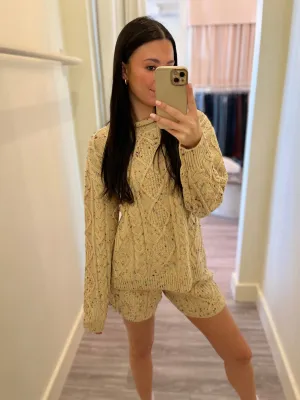 CA231007 creme confetti sweater