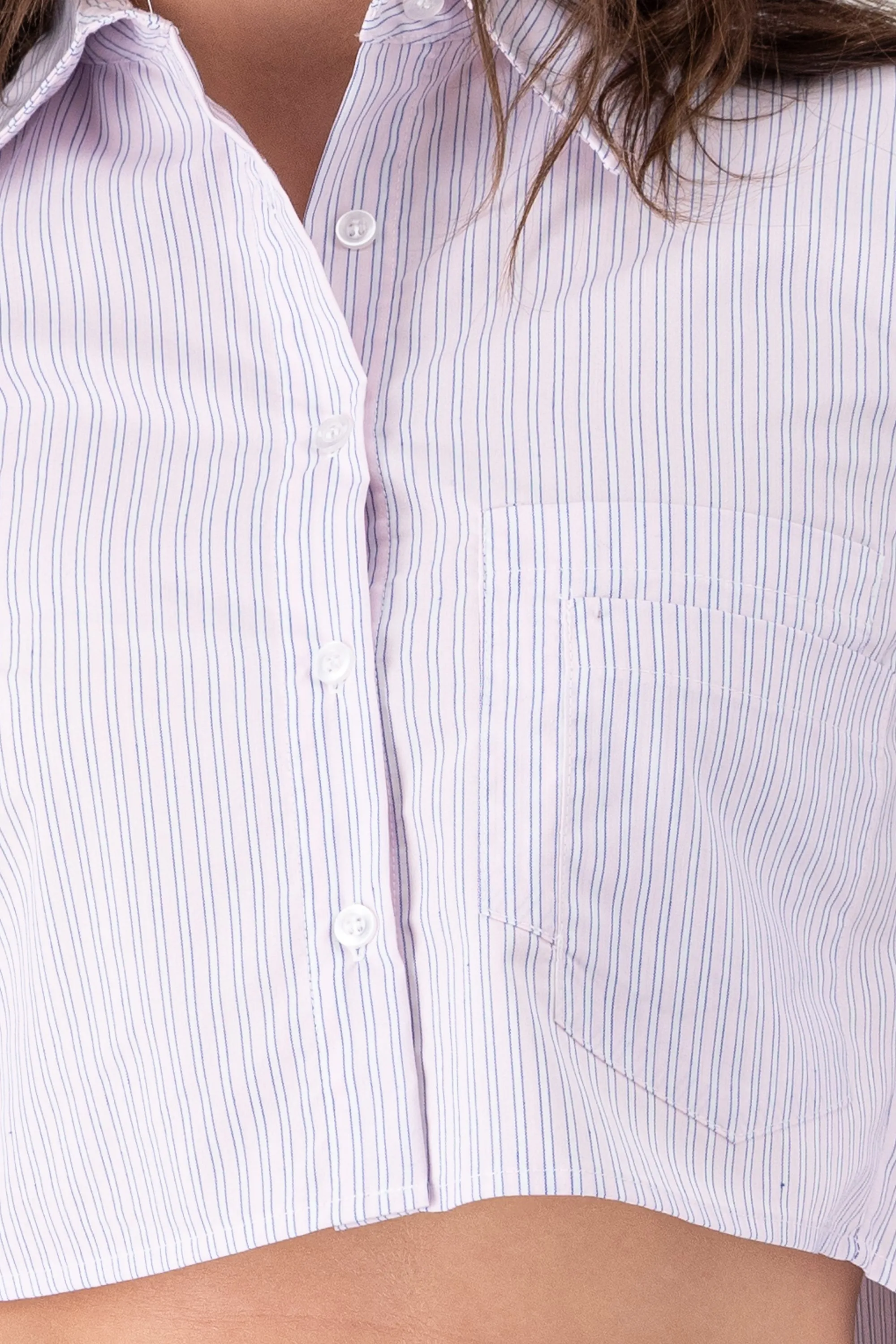Camisa Crop Doble Bolsillo