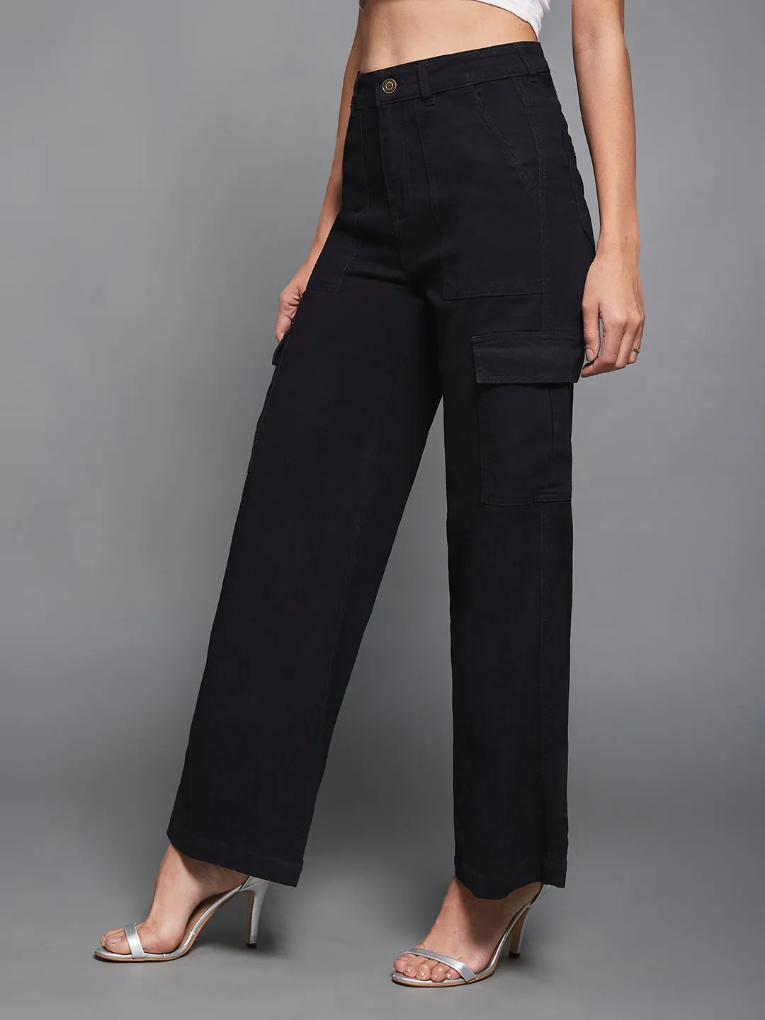 CHASEstretch™ Women's Black Wide-Leg High-Rise Denim Cargo Jeans