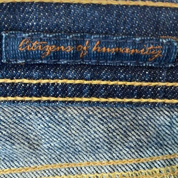 Citizens of Humanity sz 27 medium wash flare y2k