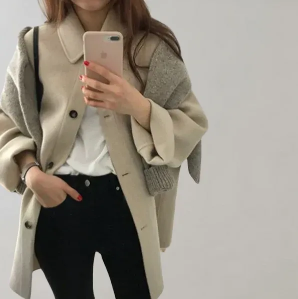 Coraline | timelessly elegant cut women's coat