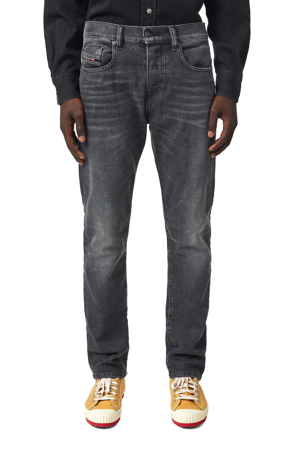 D-Viker Straight Cut 09B42 Black