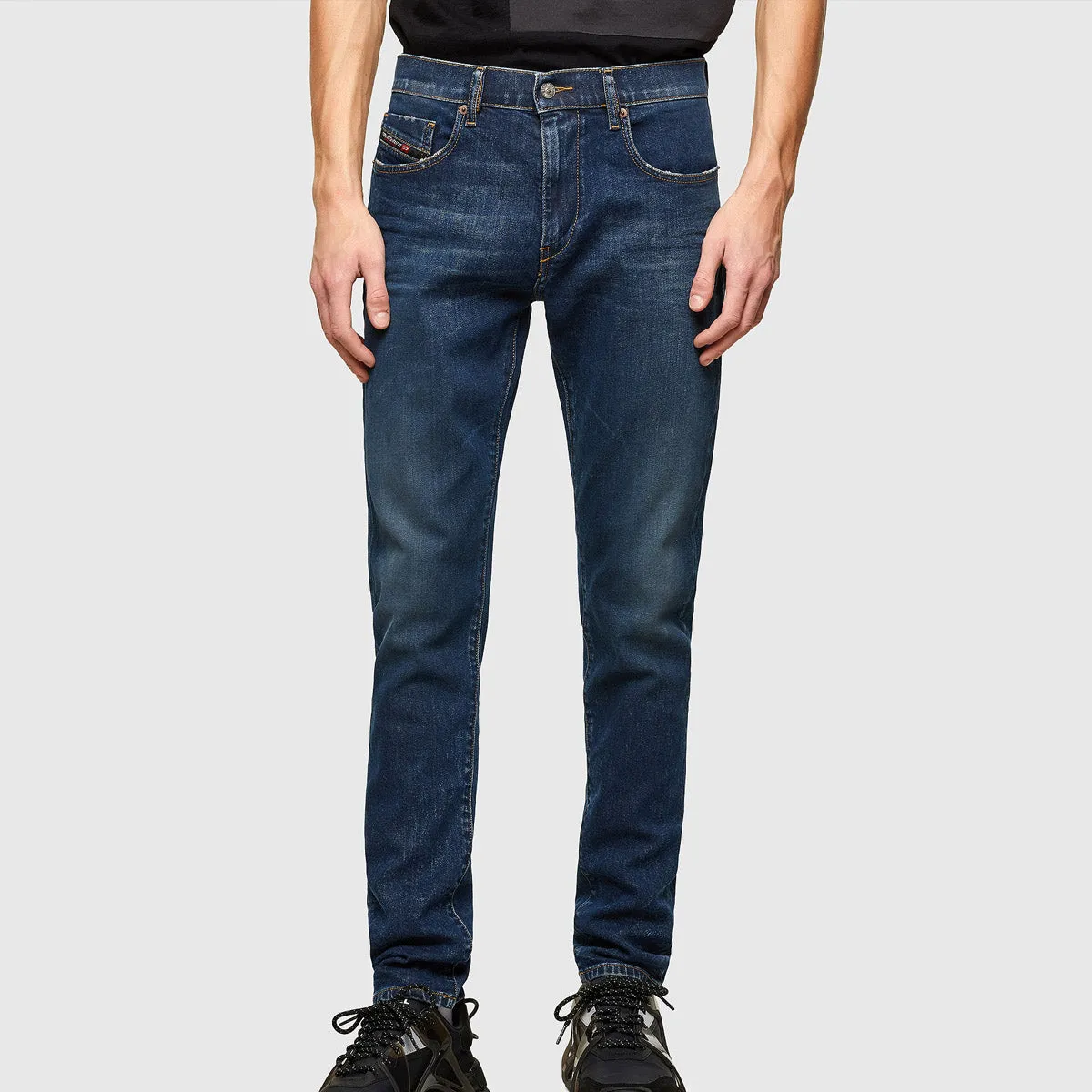 Diesel - D-Strukt 009NV Slim Jeans in Blue