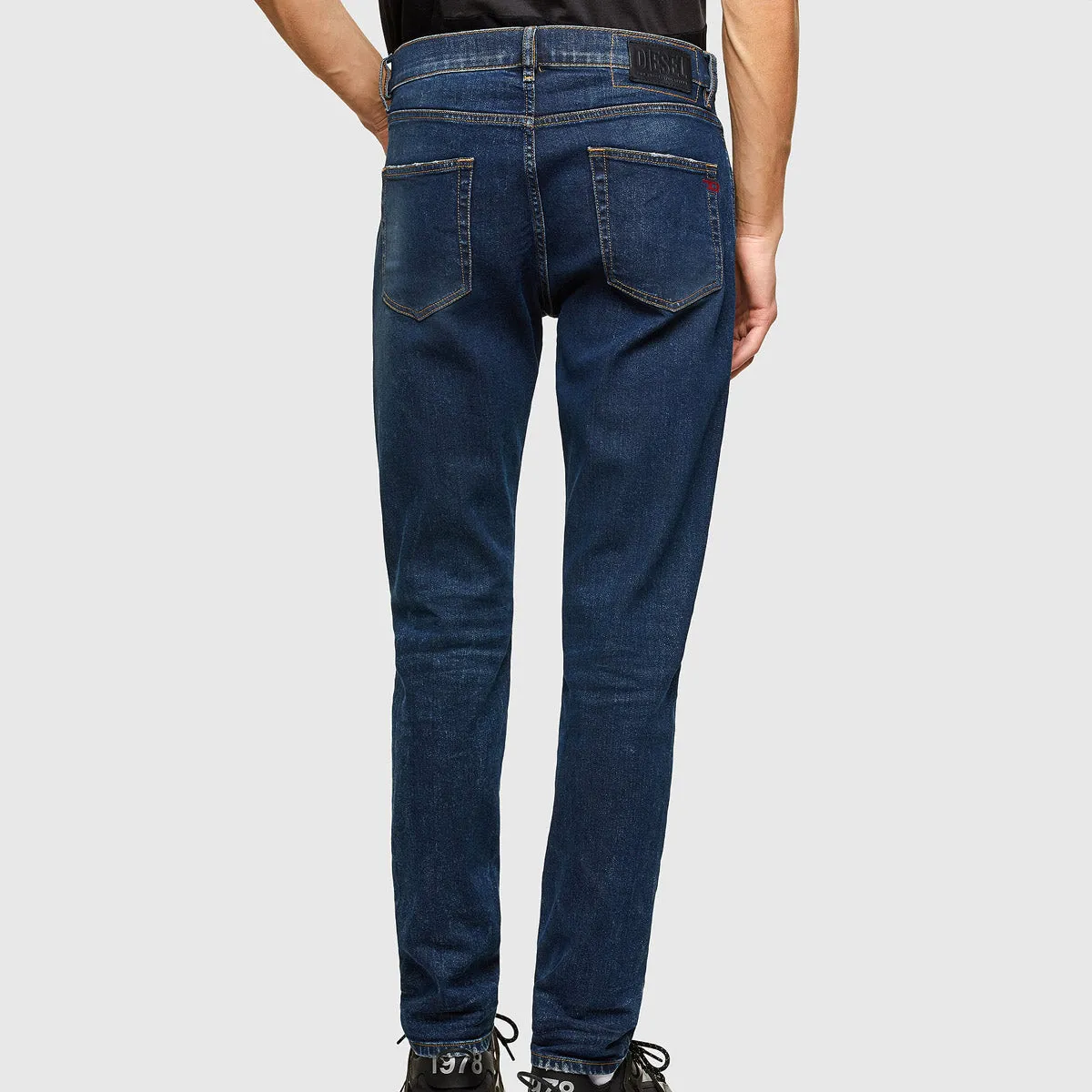 Diesel - D-Strukt 009NV Slim Jeans in Blue