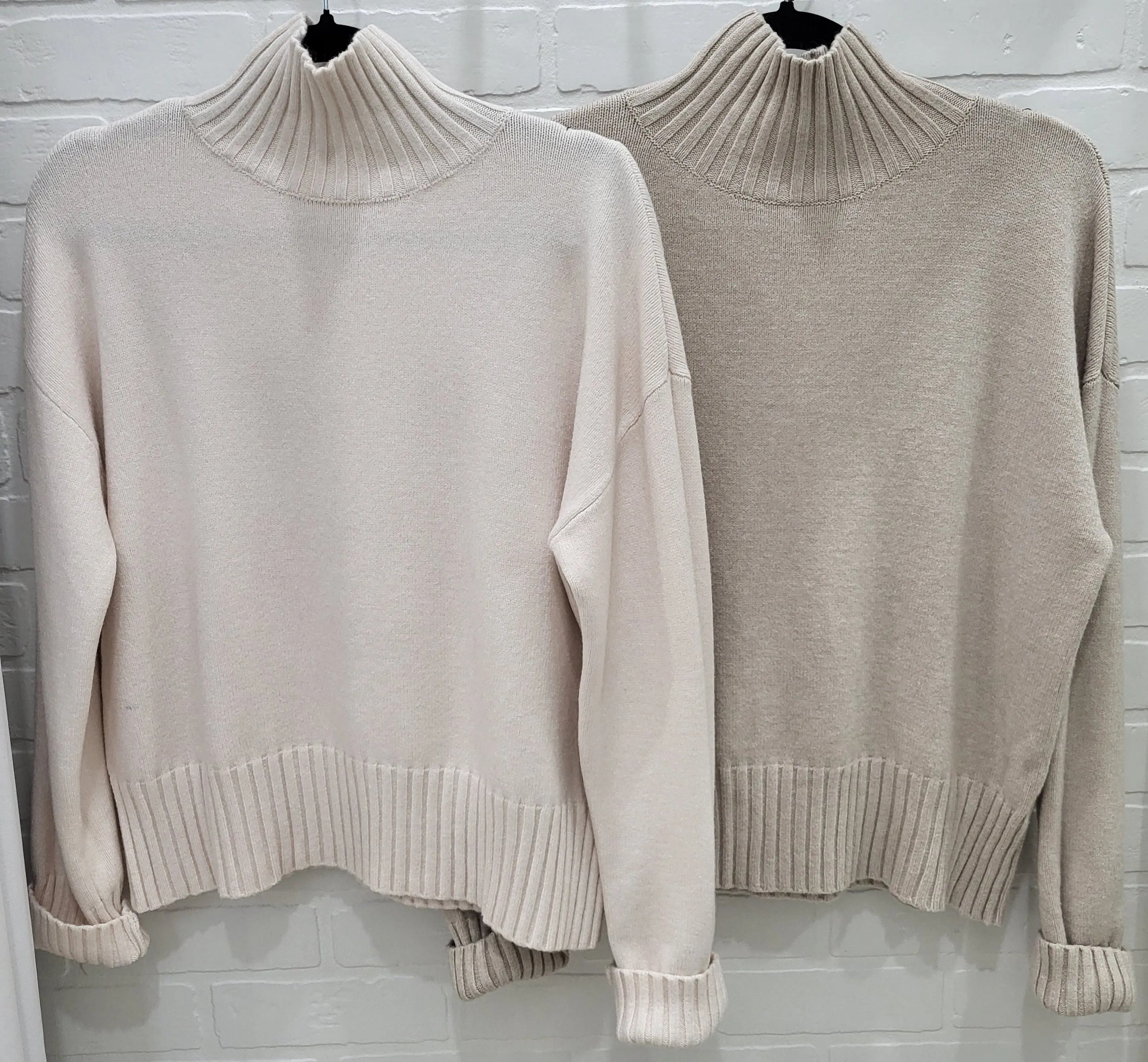 Dolce Turtle Neck