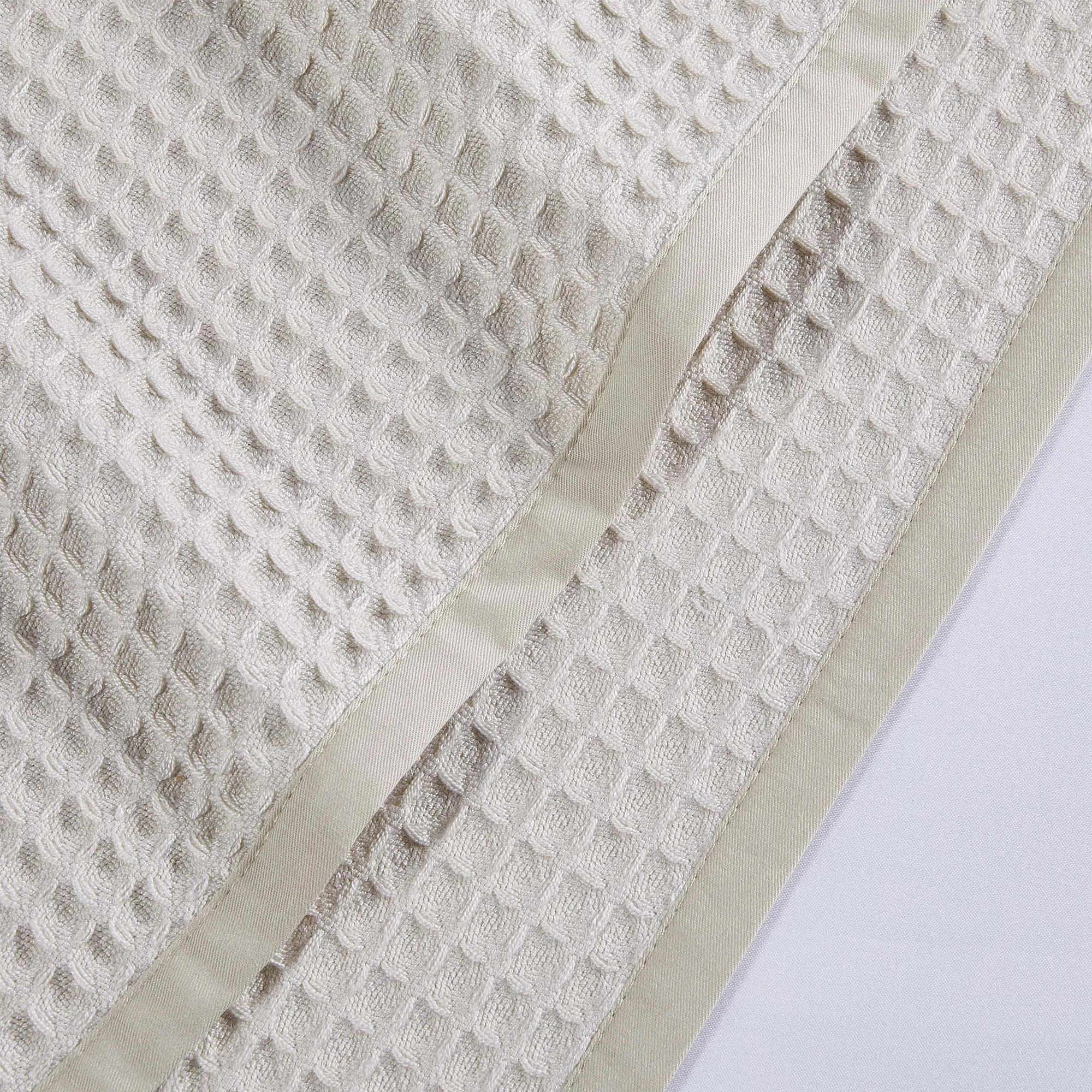 DOZ Bamboo Throw Blanket
