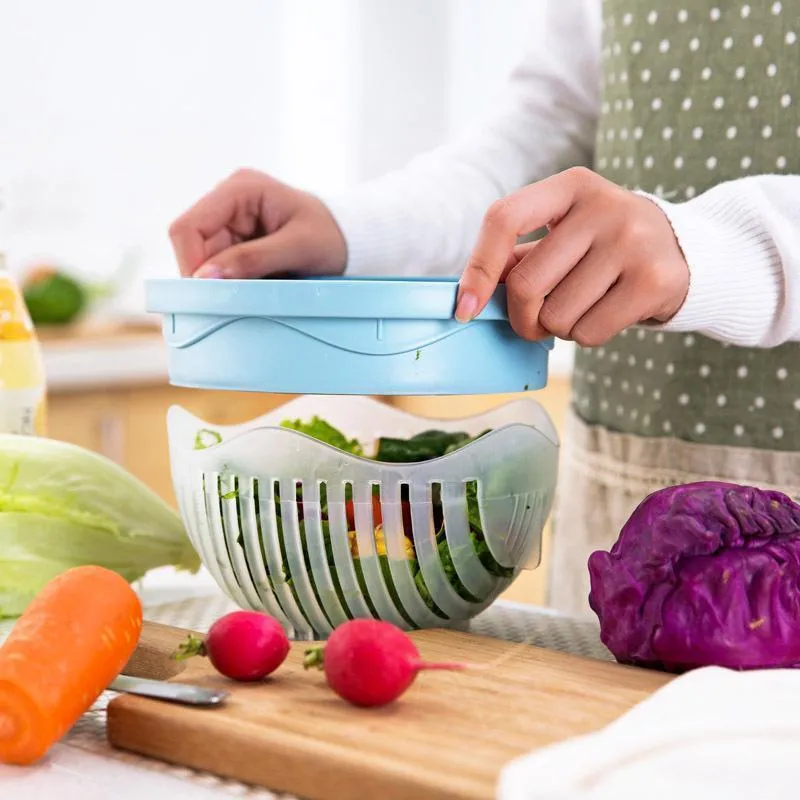 Easy Salad Cutter Bowl