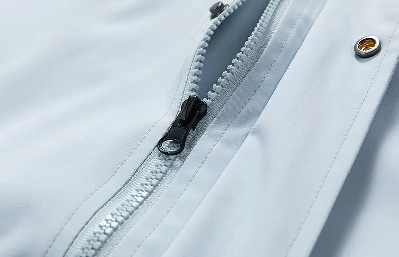 Easy-to-clean Men's Relaxed-fit Raincoat with Patchwork Design