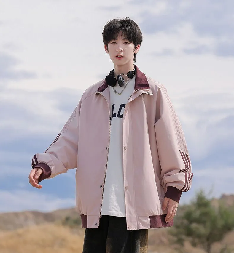 Easy-to-clean Men's Relaxed-fit Raincoat with Patchwork Design