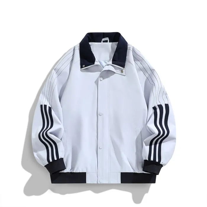 Easy-to-clean Men's Relaxed-fit Raincoat with Patchwork Design
