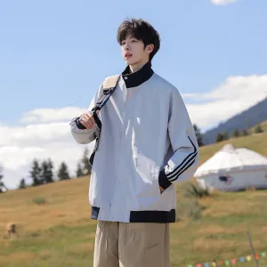 Easy-to-clean Men's Relaxed-fit Raincoat with Patchwork Design