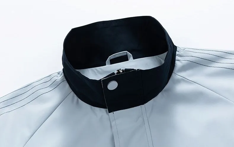 Easy-to-clean Men's Relaxed-fit Raincoat with Patchwork Design