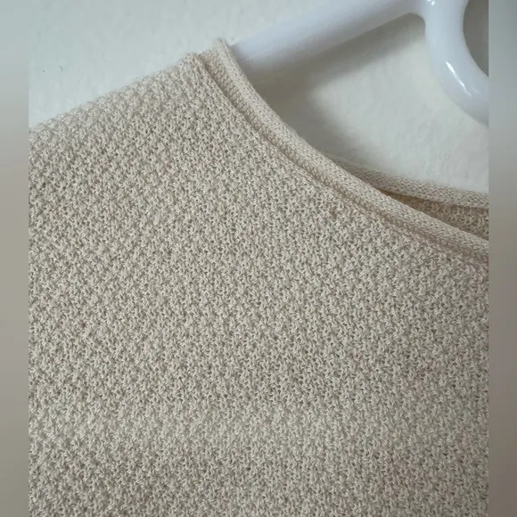 Eileen Fisher Fine knit 100% wool sweater size M