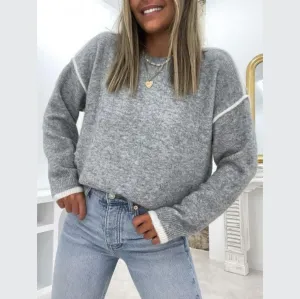 Elegant Kyllikki Crew-Neck Sweater: A Timeless Design