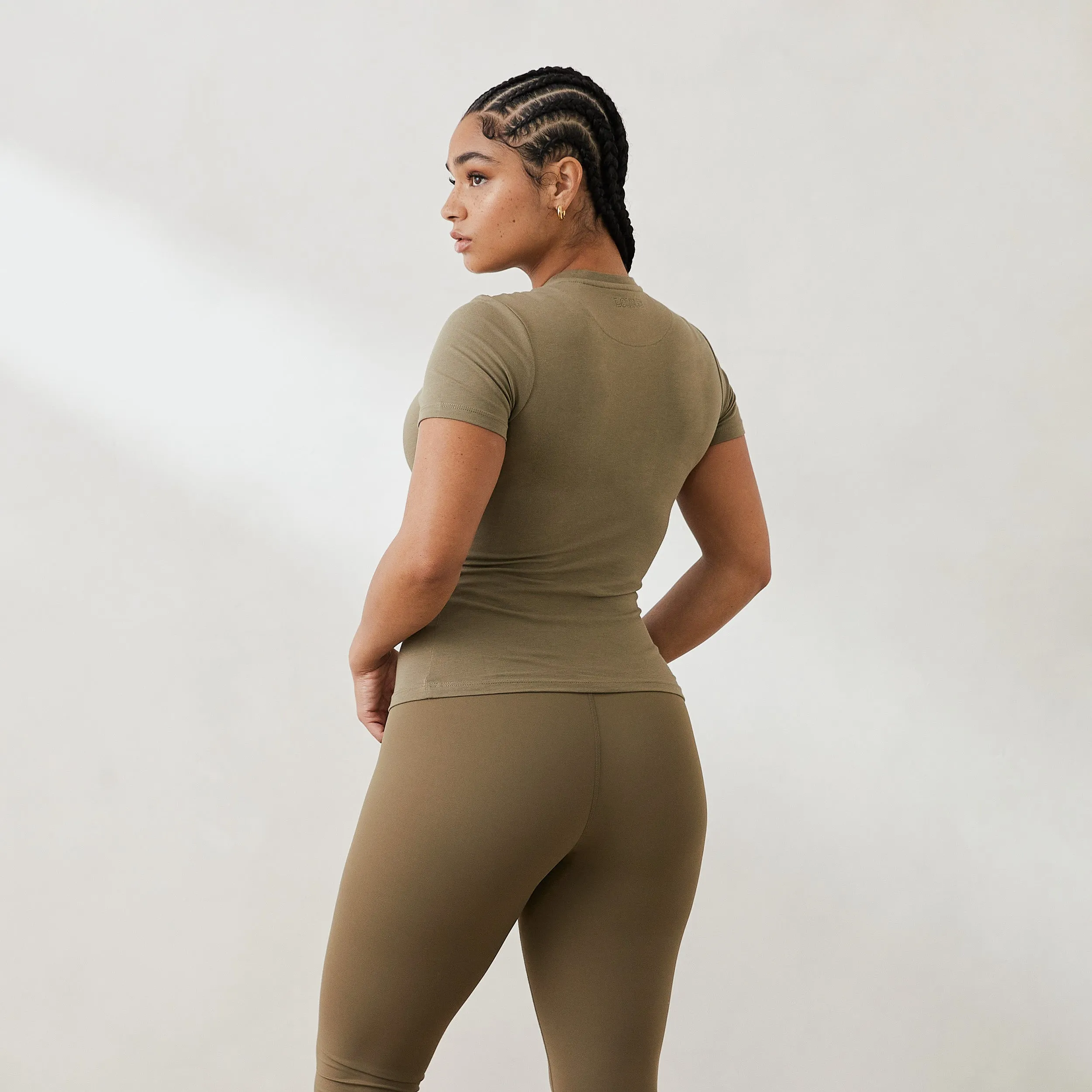 Essential T-Shirt Ajusté à Manches Courtes - Olive