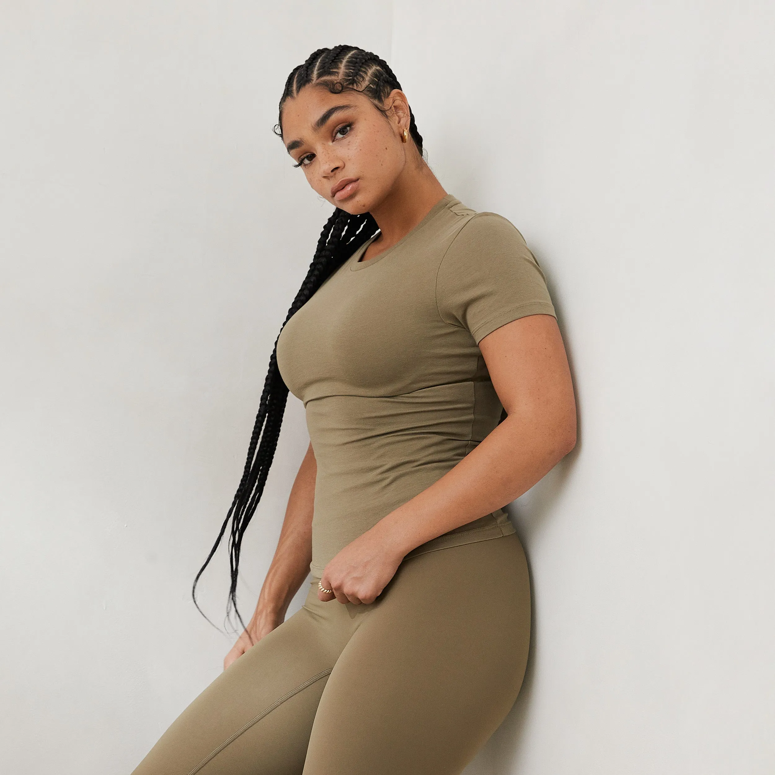 Essential T-Shirt Ajusté à Manches Courtes - Olive