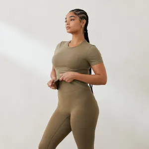 Essential T-Shirt Ajusté à Manches Courtes - Olive
