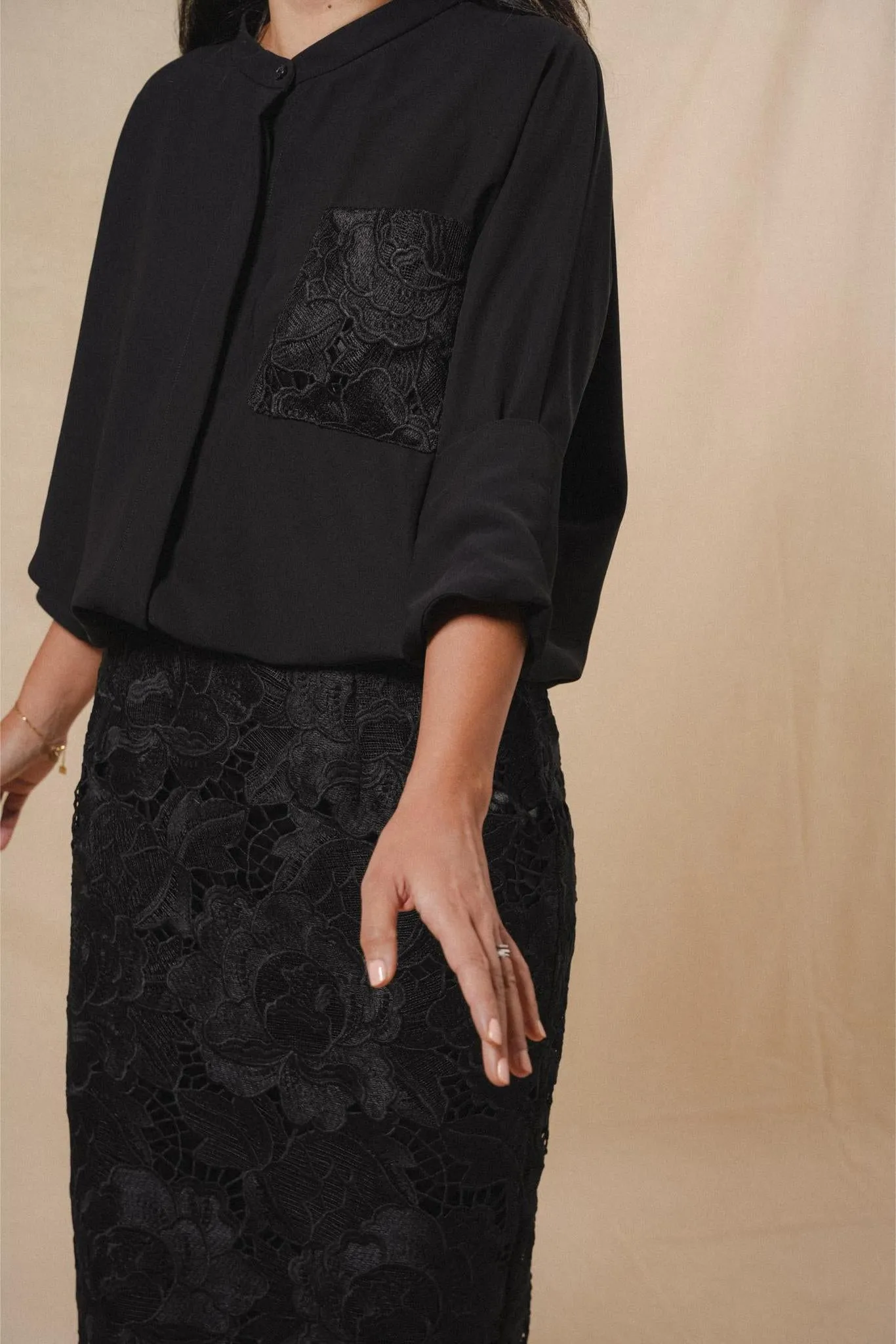 EVE TOP IN NOIR