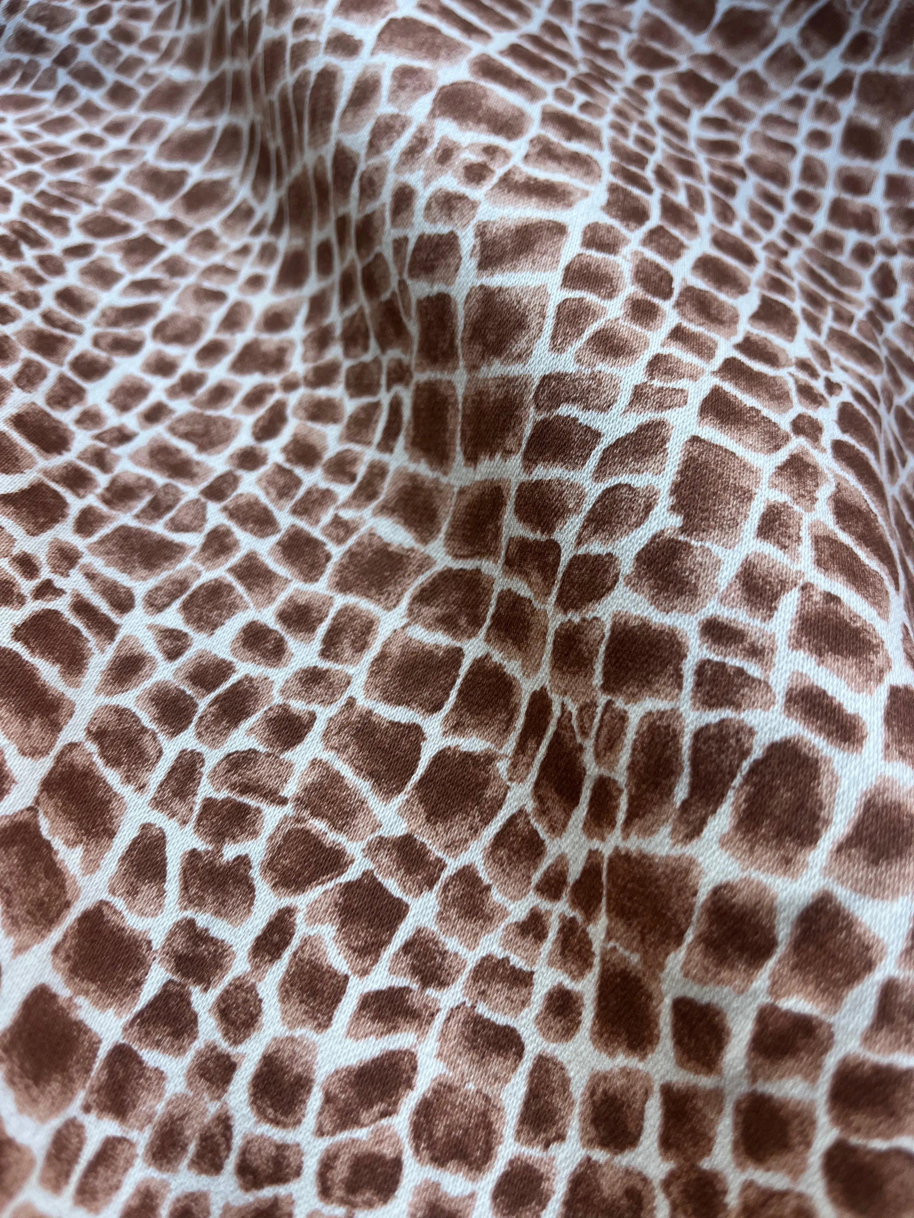 Fatima 011 cotton twill stretch with brown crocodile print