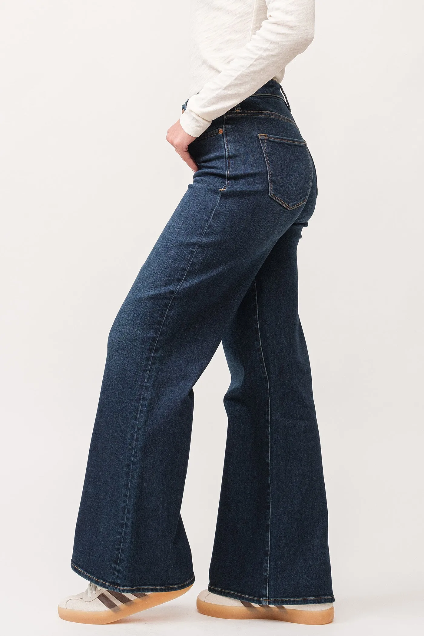 Fiona Denim in Iguaza