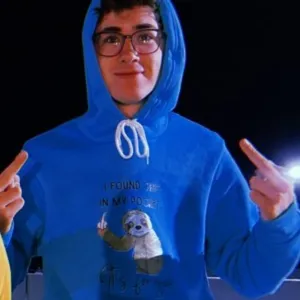Funny Sloth sweatshirt "I found this in my pocket, it's for you" Middle finger