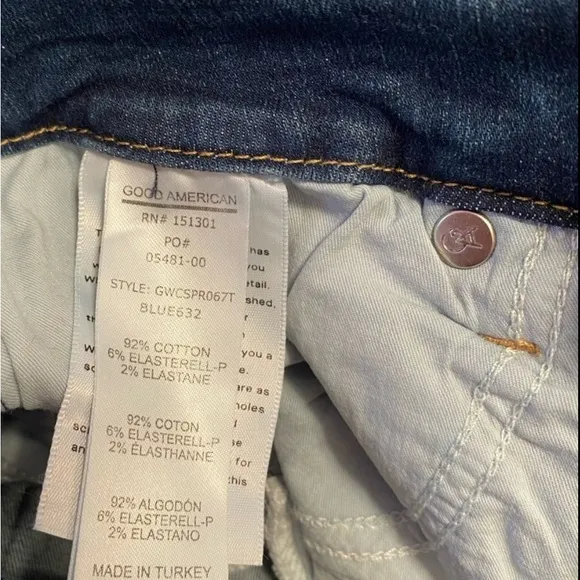 Good American Good Waist Crop Distressed Denim Blue Jeans NWT Size 4