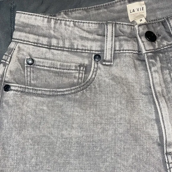 LA VIE REBECCA TAYLOR Ines Acid Ink Wash Jeans size 26 Gary wash, stretch jeans.