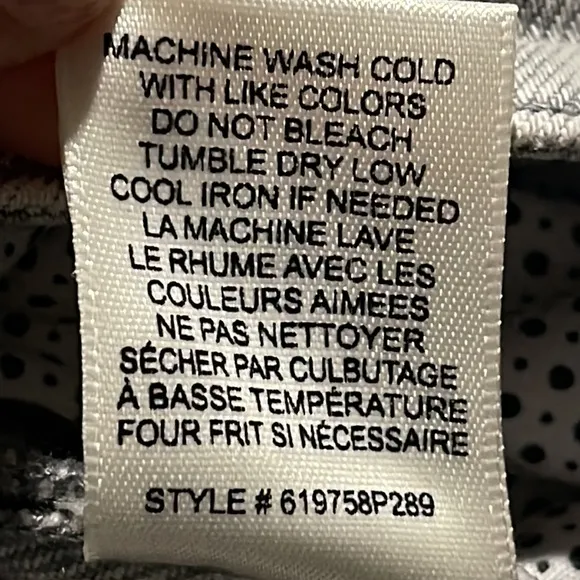LA VIE REBECCA TAYLOR Ines Acid Ink Wash Jeans size 26 Gary wash, stretch jeans.