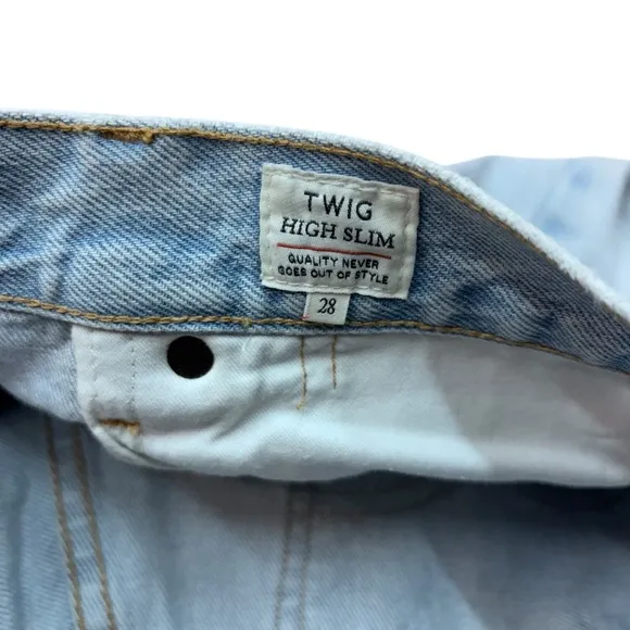 Levi’s Made and Crafted Twig High Rise Slim Jeans 28