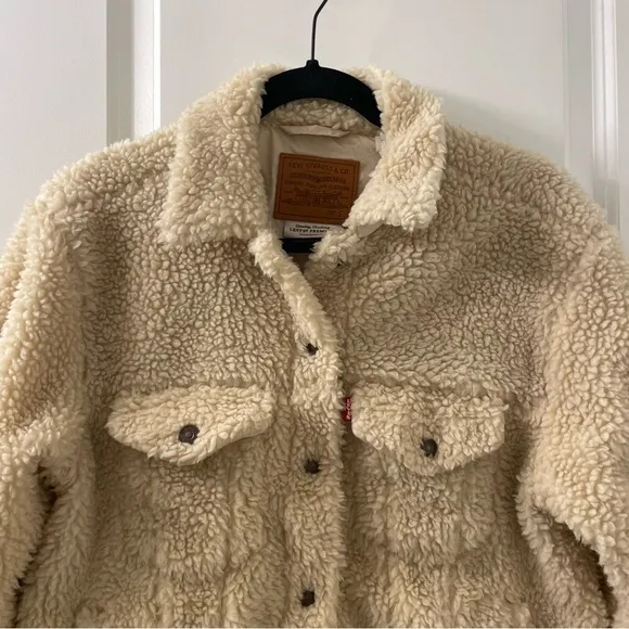 Levi’s Sherpa Trucker Cropped Ex Boyfriend Jacket Womens Size Small