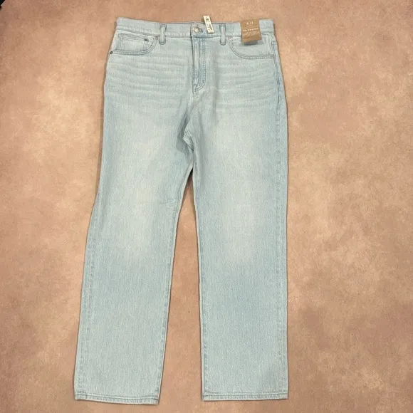 Madewell The '90s Straight Jean • size 32 • NO649 • ward wash • NWT