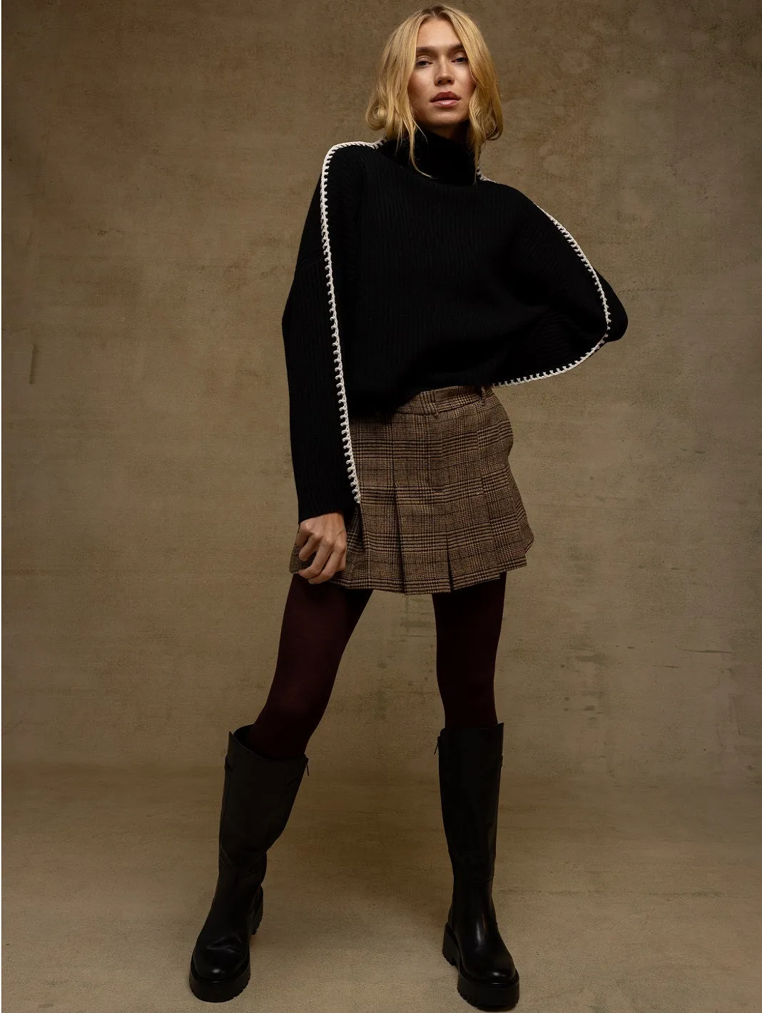 Marullo Stitch Cashmere Mock Neck Sweater for Women