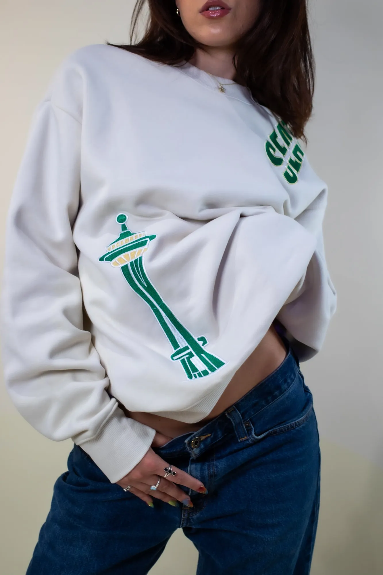 Mediums Collective OTS Seattle Crew - Cream