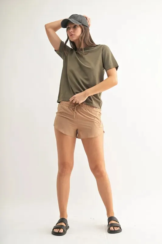 MONO B Round Neck Short Sleeve T-Shirt WH