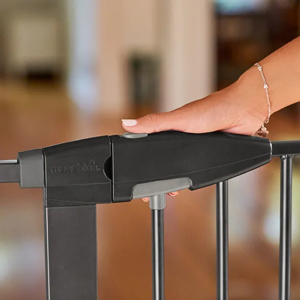 Munchkin Easy Close XL™ Gate - Dark Grey