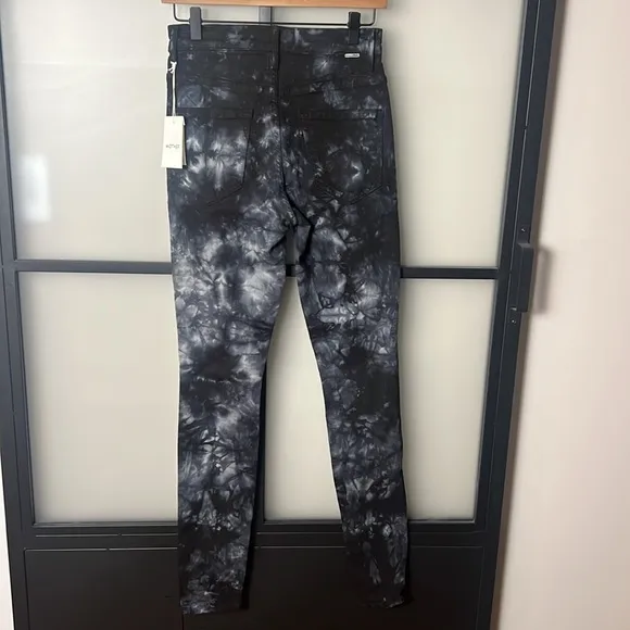 NWT Mother The Super Swooner Winding Paths Jeans in Black Size 27
