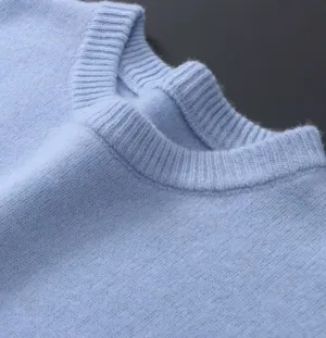 OSCAR - WARM CASHMERE-LIKE SWEATER