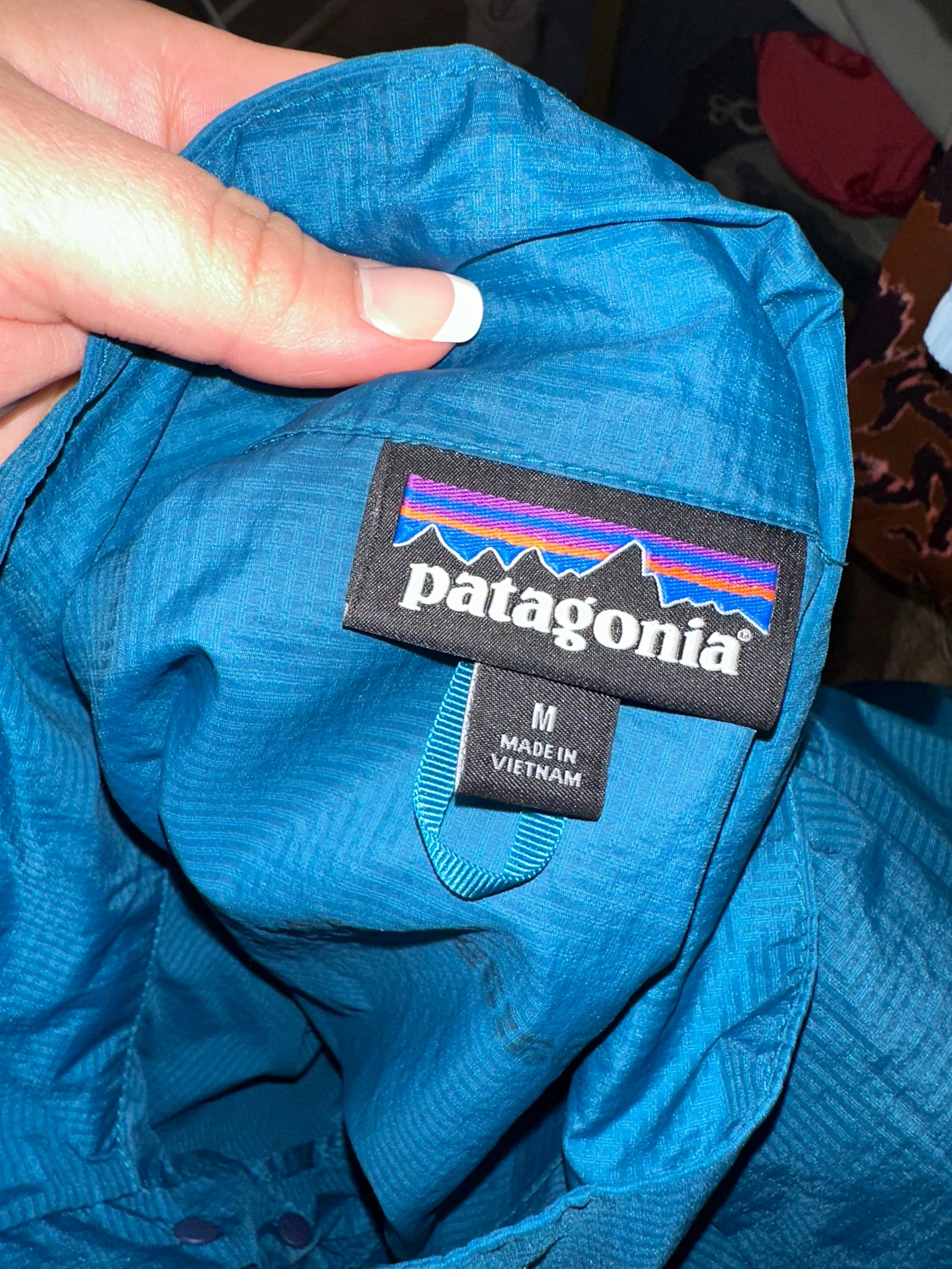 Patagonia (Medium) Blue Lightweight Quarter Button Up Windbreaker