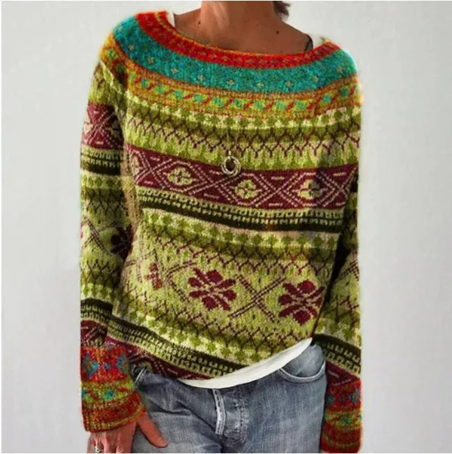**Pearl - Women's Sweater with Details**